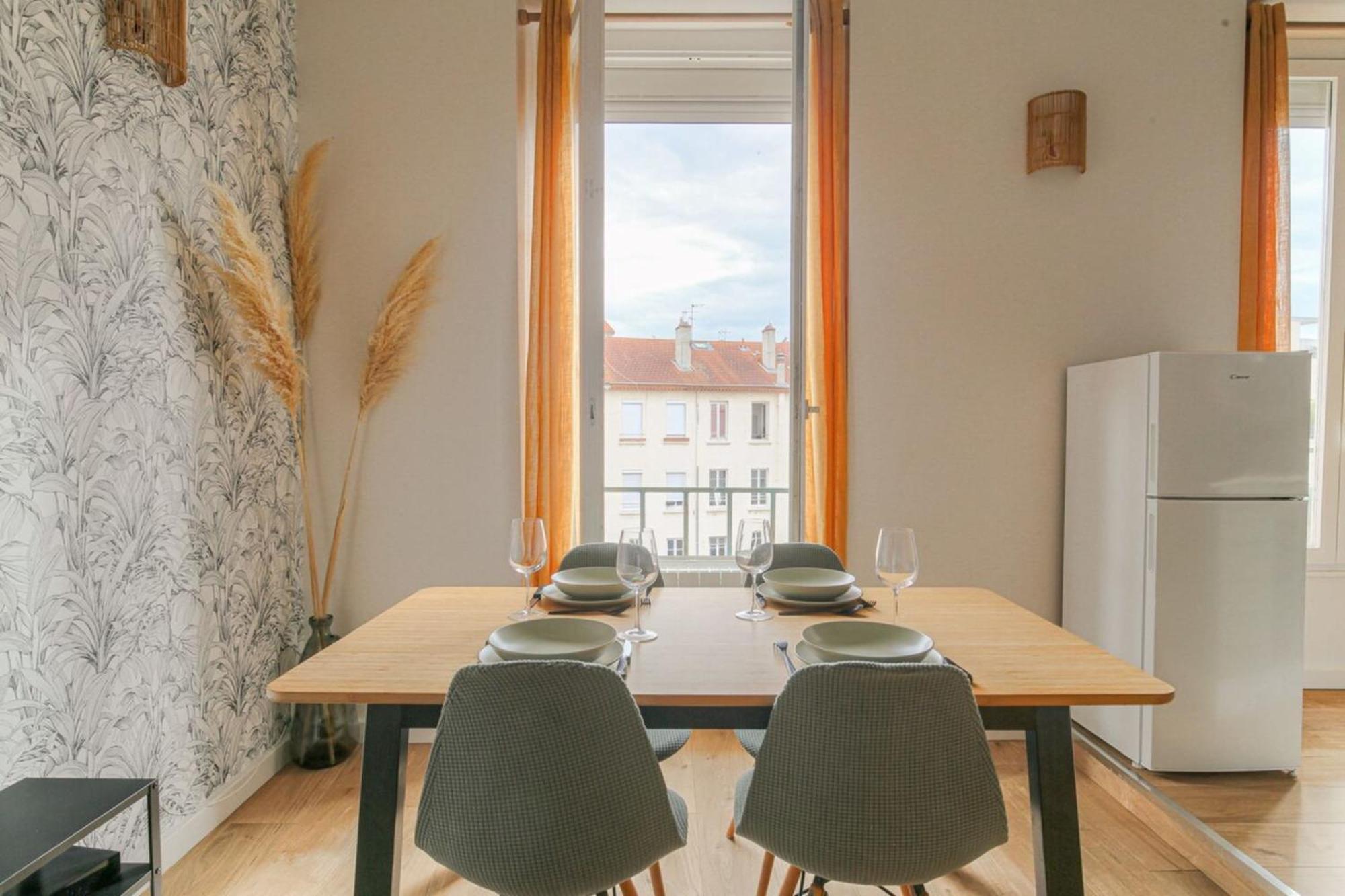 Duplex Spacieux Et Design Proche La Part-Dieu Daire Lyon Dış mekan fotoğraf