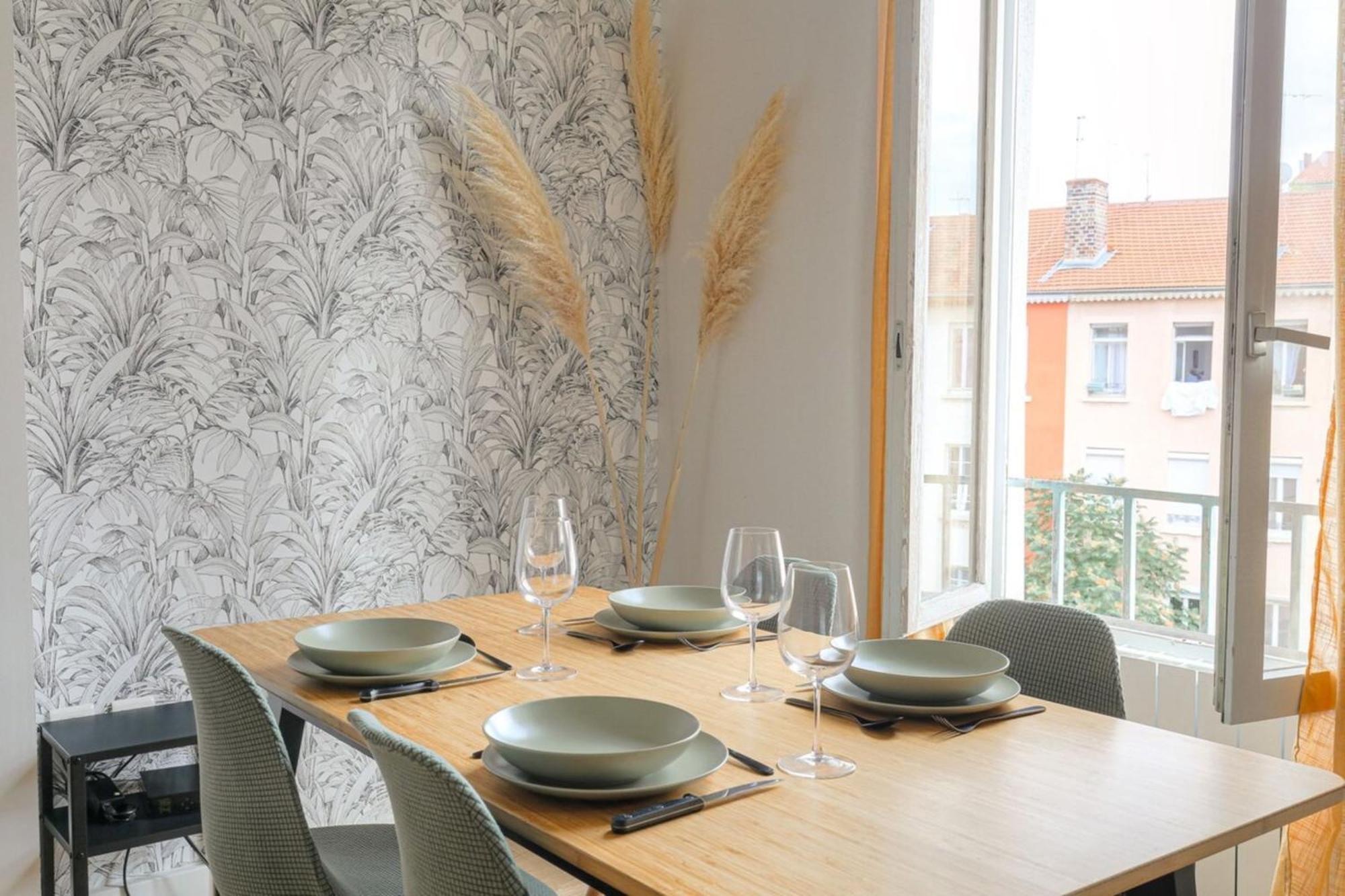 Duplex Spacieux Et Design Proche La Part-Dieu Daire Lyon Dış mekan fotoğraf